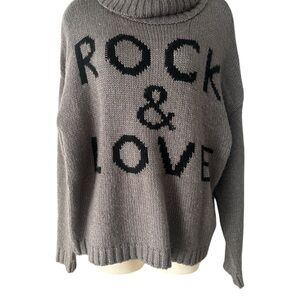 Elan Gray Cowl Neck Sweater with Black Text M